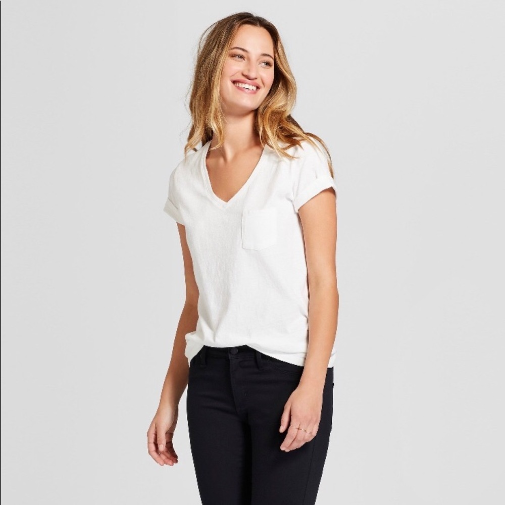 Universal Thread Monterey V-Neck